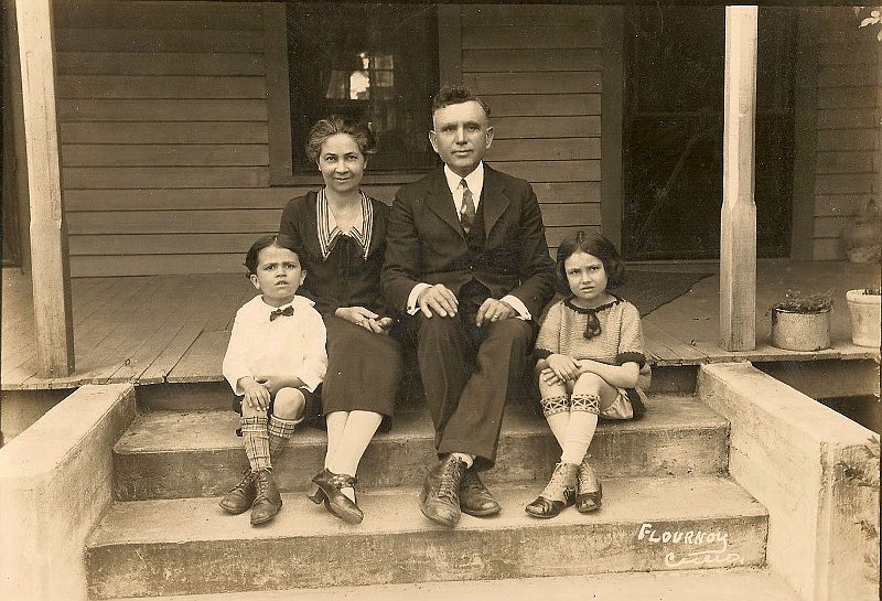 Hedwig Gebhardt family.jpg